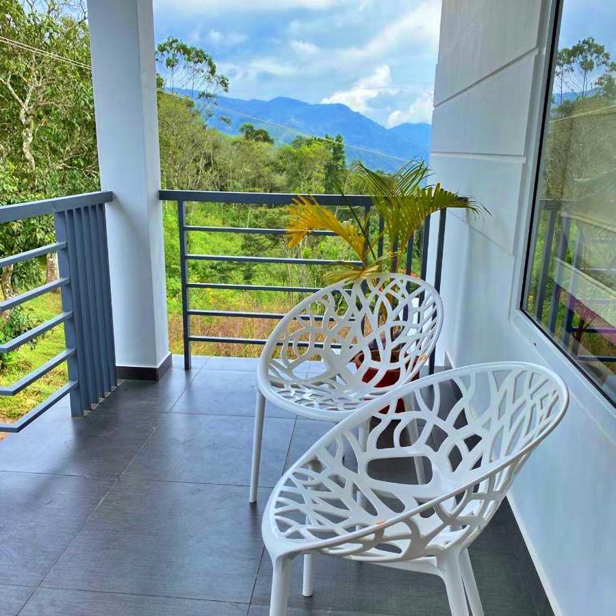 The Windy Mist Resort Munnar Chinnakanal Exterior photo